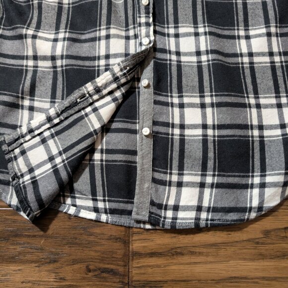 aerie plaid flannel shirt black white size XS - Picture 9 of 16